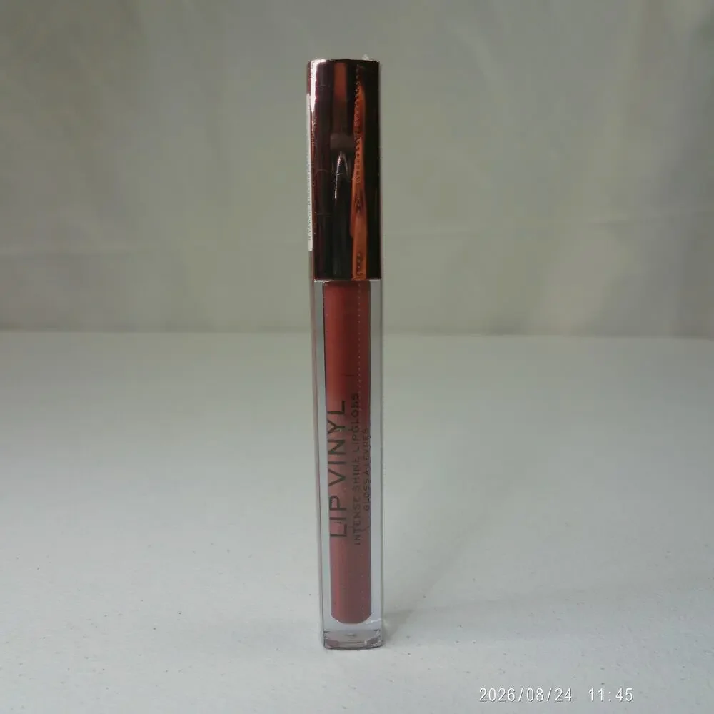 Makeup Revolution discover dazzling